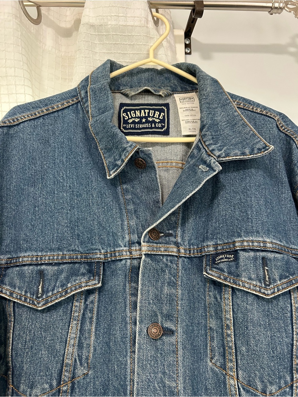 Levi Strauss & Co. Jean Jacket - Picture 2 of 9